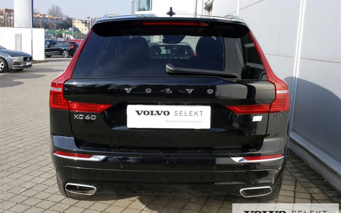 Volvo XC 60 cena 209999 przebieg: 61100, rok produkcji 2021 z Chełmża małe 596